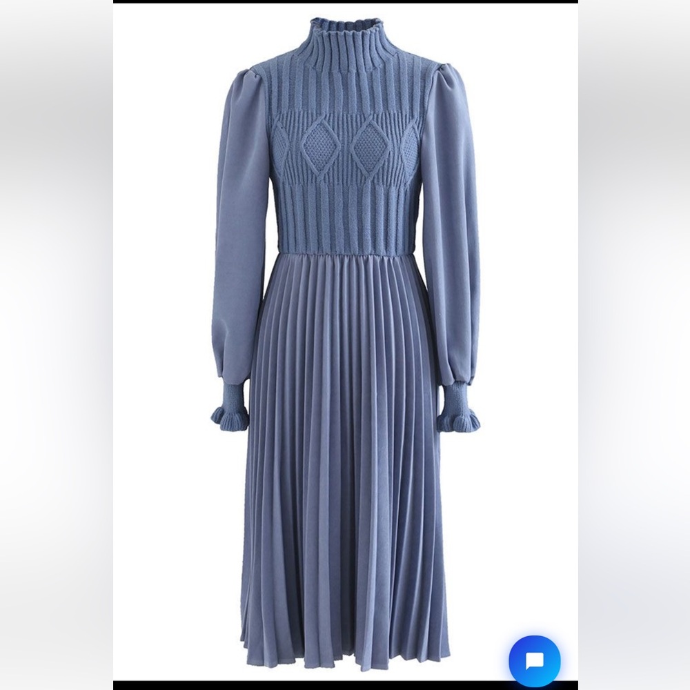 Chicwish CABLE KNIT SPLICED PLEATED MIDI DRESS IN BLUE